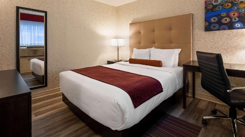 Best Western Plus Montreal Downtown-Hotel Europa image 23
