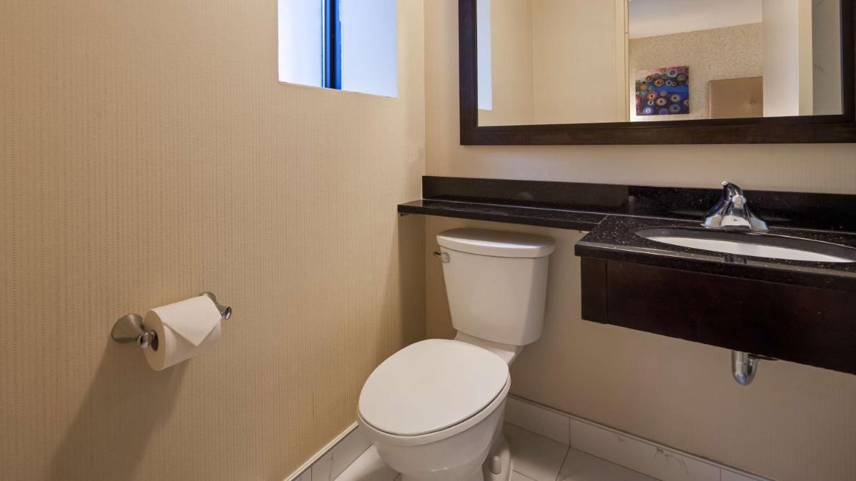 Best Western Plus Montreal Downtown-Hotel Europa